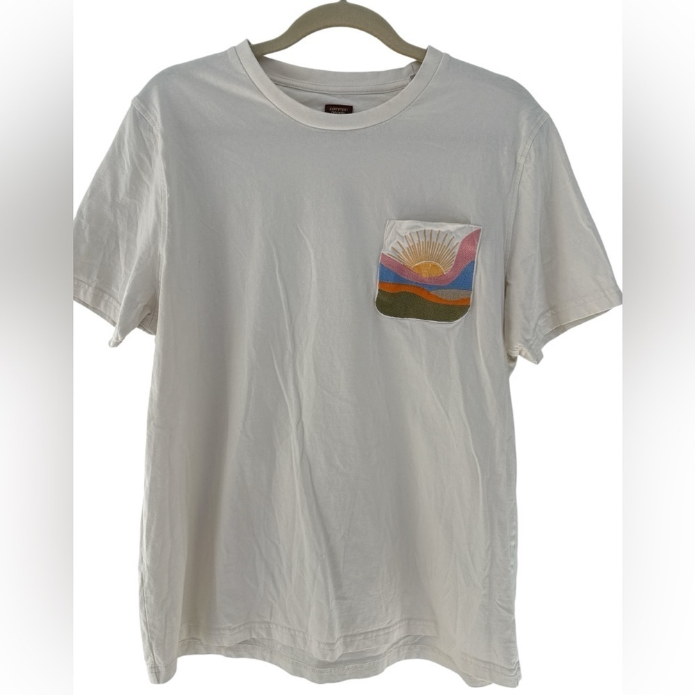Common People Beige Embroidered Pocket T-Shirt Size Large